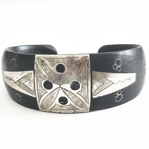 Vintage Black Cuff Bracelet with Intricate Silver Inlay